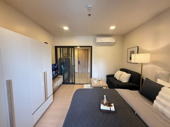 bedroom and room interior of The Base Urban Rama9