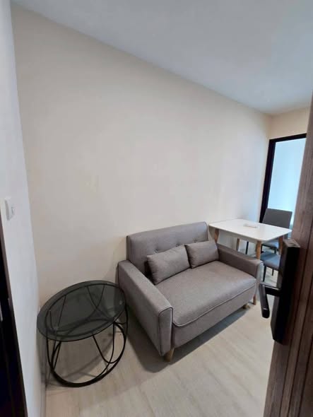 bedroom and living room of The Belgravia @ Ratchada 17