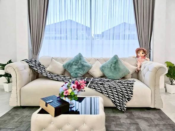 living room of The Blisz สาทร – จรัญ35