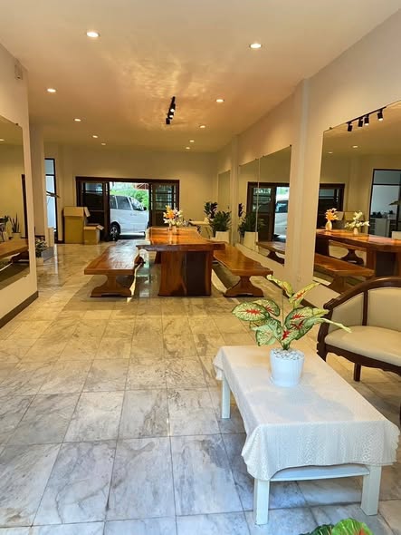 living room of The Boulevard Ekkamai