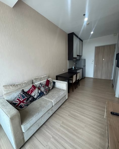 living room and bedroom of The Capital Condo Ekkamai-Thong Lo
