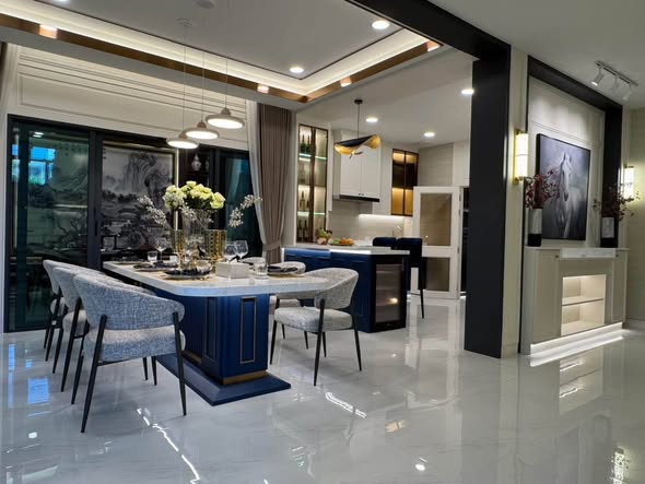 living room and kitchen of The City Sukhumvit-Onnut 2