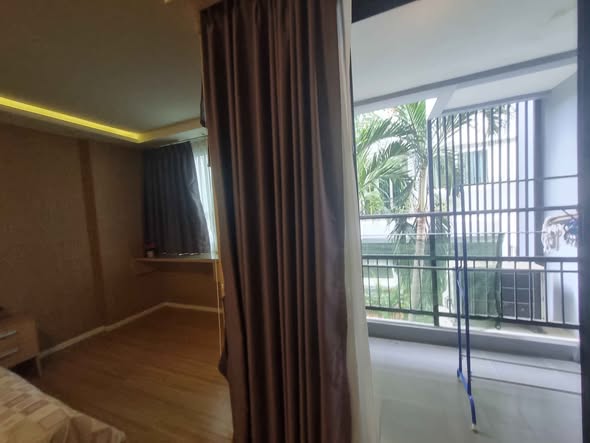 bedroom of The Cloud