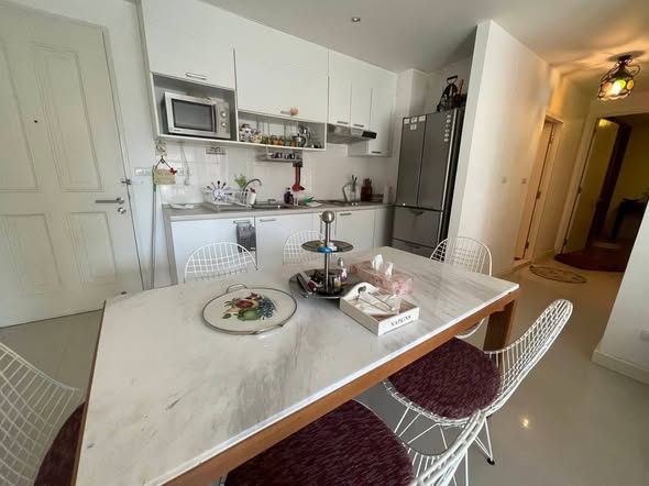 kitchen of The Clover