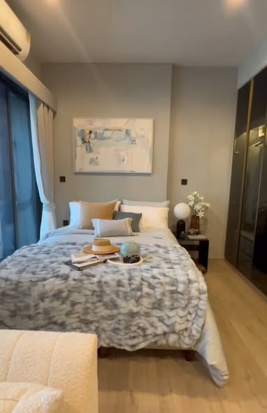bedroom of The Crest Park Residences