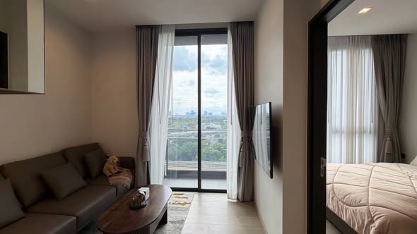 bedroom of The Crest Park Residences