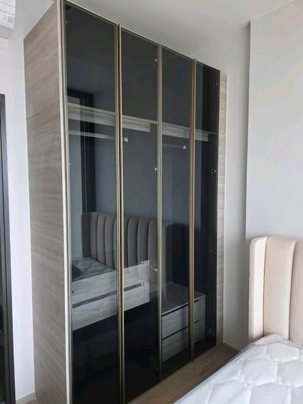 bedroom and room interior of The Crest Park Residences