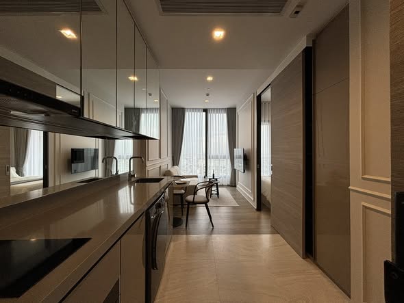 The Crest Park Residences
