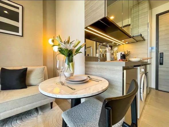 living room and room interior of The Crest Park Residences