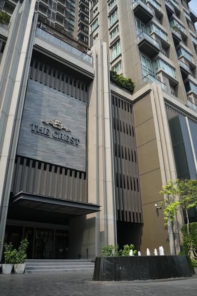 The Crest Sukhumvit 34
