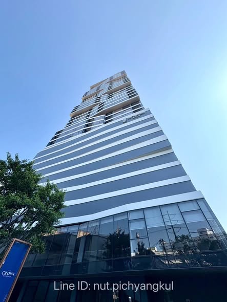 THE CROWN Residences