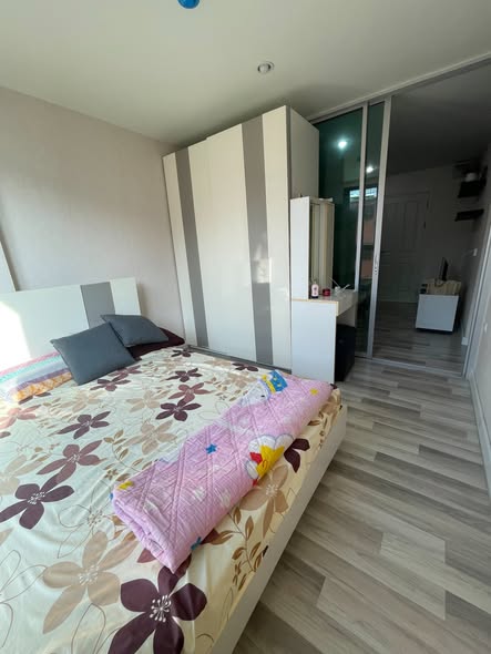 bedroom of The Cube Plus Chaengwattana