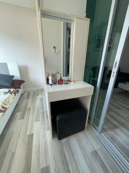 room interior of The Cube Plus Chaengwattana