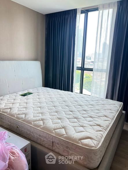 bedroom of The Cube Urban Sathon – Chan