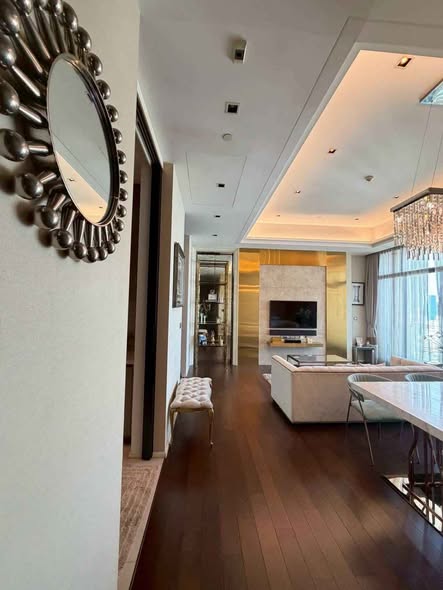 living room of The Diplomat 39
