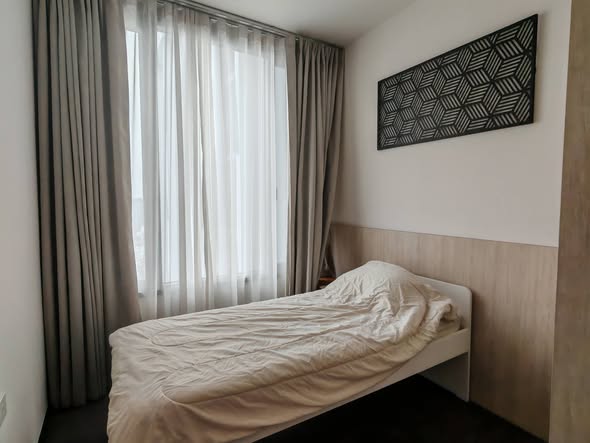 bedroom of The Edge Sukhumvit 23