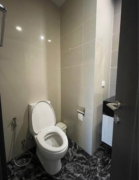 The Edge Sukhumvit 23