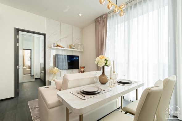 room interior of The Edge Sukhumvit 23