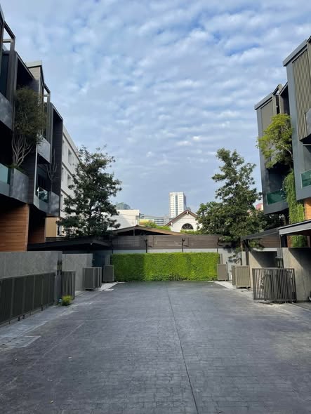 The Eight Chatuchak Ratchada Private Luxury Home