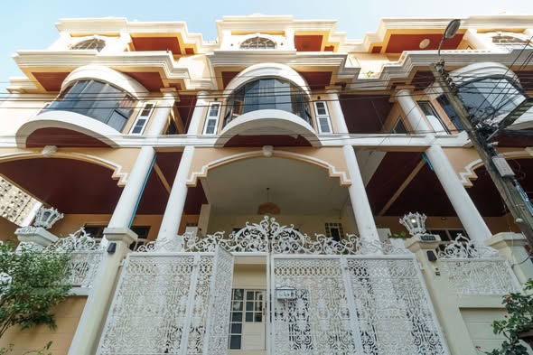 The Eight Chatuchak Ratchada Private Luxury Home