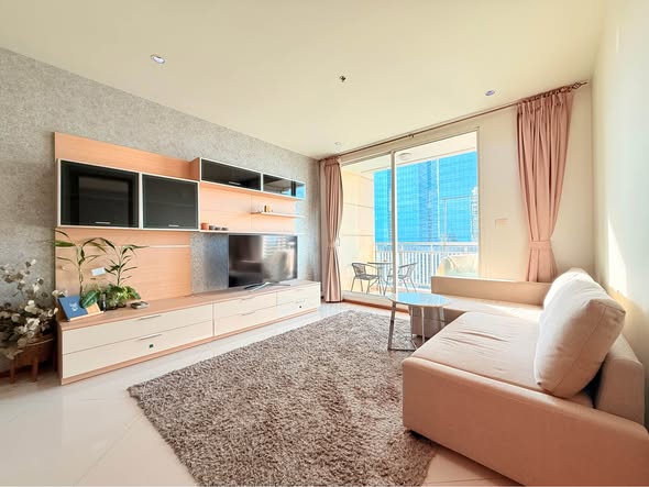 living room and bedroom of THE EMPIRE PLACE SATHON