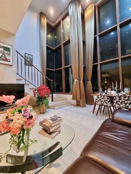 living room and room interior of The Emporio Place