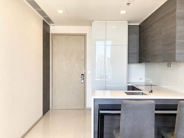 room interior and kitchen of THE ESSE ASOKE