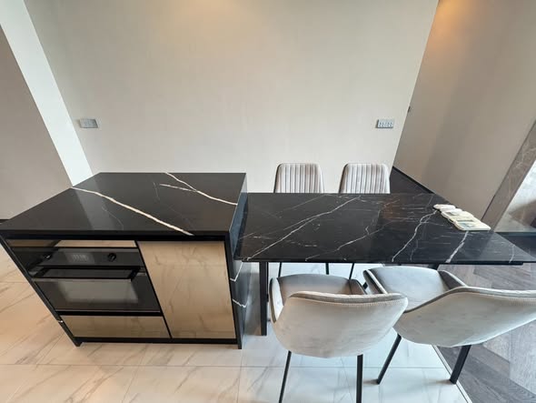 kitchen of THE ESSE Sukhumvit 36