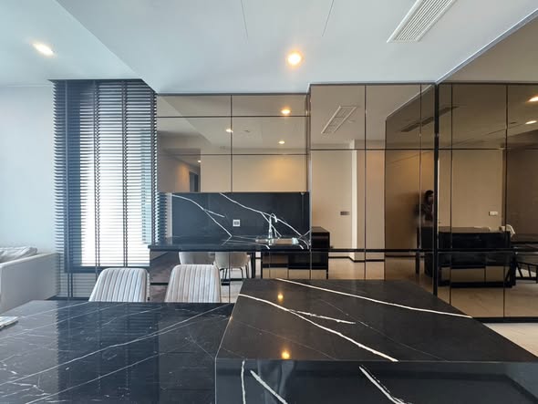 room interior of THE ESSE Sukhumvit 36