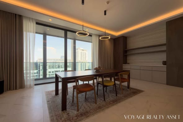The Estelle Phrom Phong