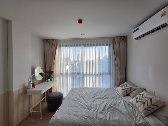 bedroom of The Excel Ratchada 18