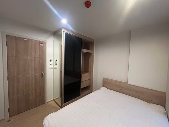bedroom of The Excel Ratchada 18