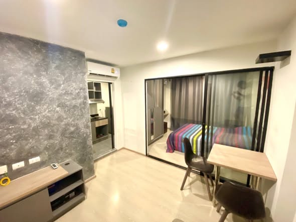 bedroom and room interior of The Excel Udomsuk (ดิ เอ็กเซล อุดมสุข)