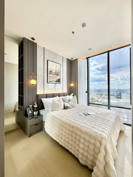 bedroom of THE EXTRO Phayathai-Rangnam