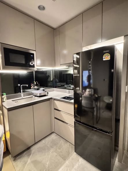 kitchen of THE EXTRO Phayathai-Rangnam