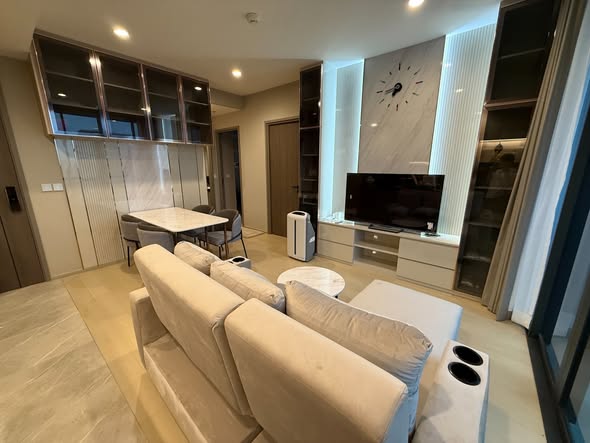 living room of THE EXTRO Phayathai-Rangnam