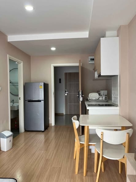 The Fore Condominium