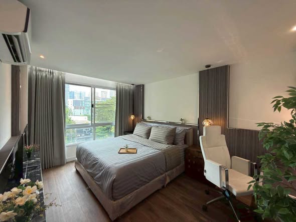 bedroom of The Fortynine Plus 2