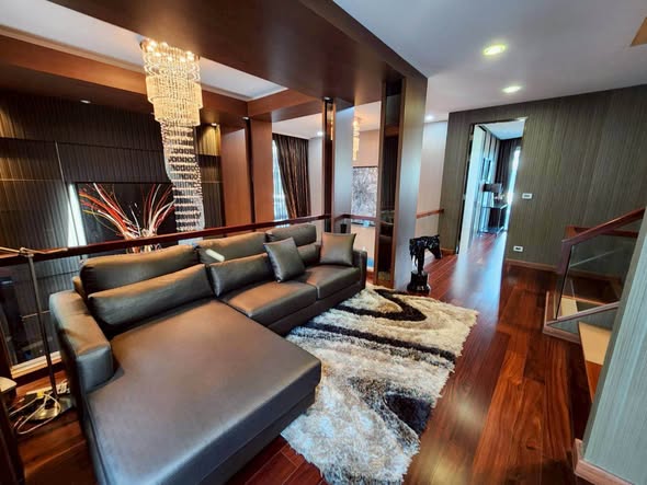 living room of The Gallery House Pattern