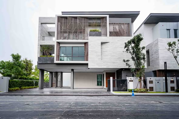 The Gentry Phatthanakan 2 เดอะ เจนทริ พัฒนาการ 2