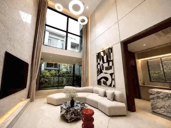 living room and room interior of The Gentry Phatthanakan 2 เดอะ เจนทริ พัฒนาการ 2