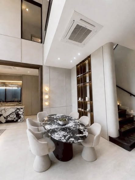 living room and room interior of The Gentry Phatthanakan 2 เดอะ เจนทริ พัฒนาการ 2