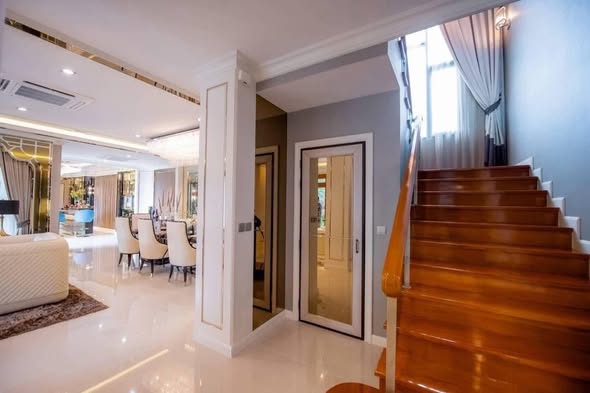 เดอะ แกรนด์ ลักซ์ บางนา-สวนหลวง THE GRAND LUX BANGNA- SUANLUANG