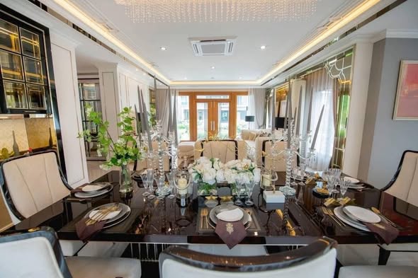 เดอะ แกรนด์ ลักซ์ บางนา-สวนหลวง THE GRAND LUX BANGNA- SUANLUANG