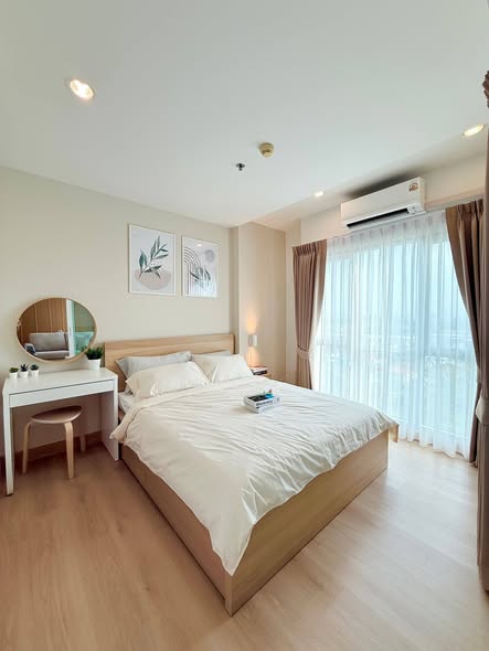 bedroom of The Key Cheangwattana