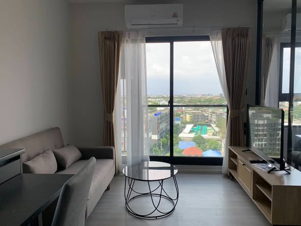 living room and bedroom of The Key MRT Phetkasem 48