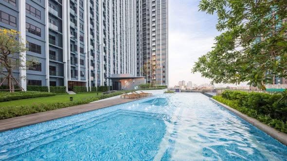 pool of The Key MRT Phetkasem 48