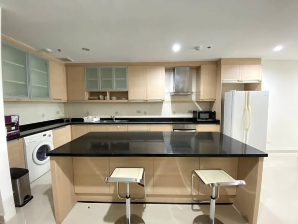 kitchen of The Lakes