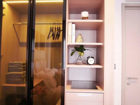 bedroom and room interior of THE LINE Asoke-Ratchada