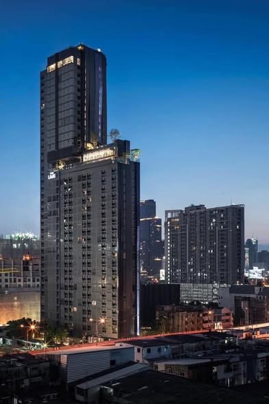 THE LINE Asoke-Ratchada